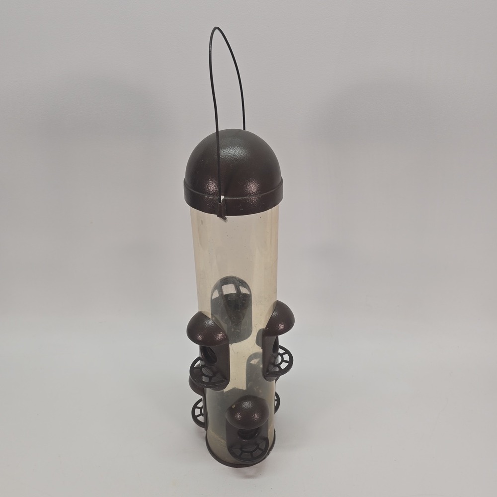 Pennington Squirrel Proof Bird Feeder